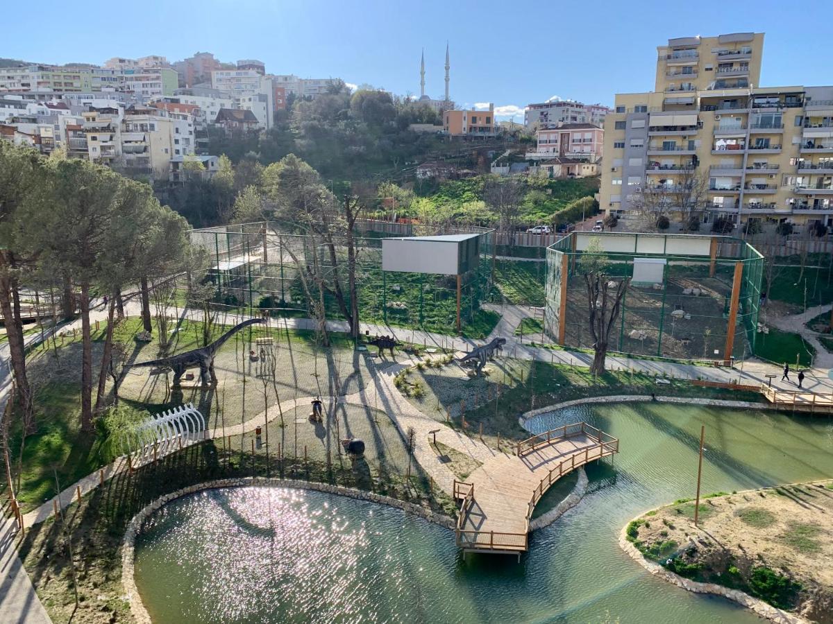 Zoo Tirana