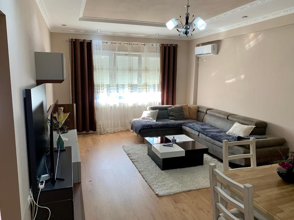 Apartament Zoo *