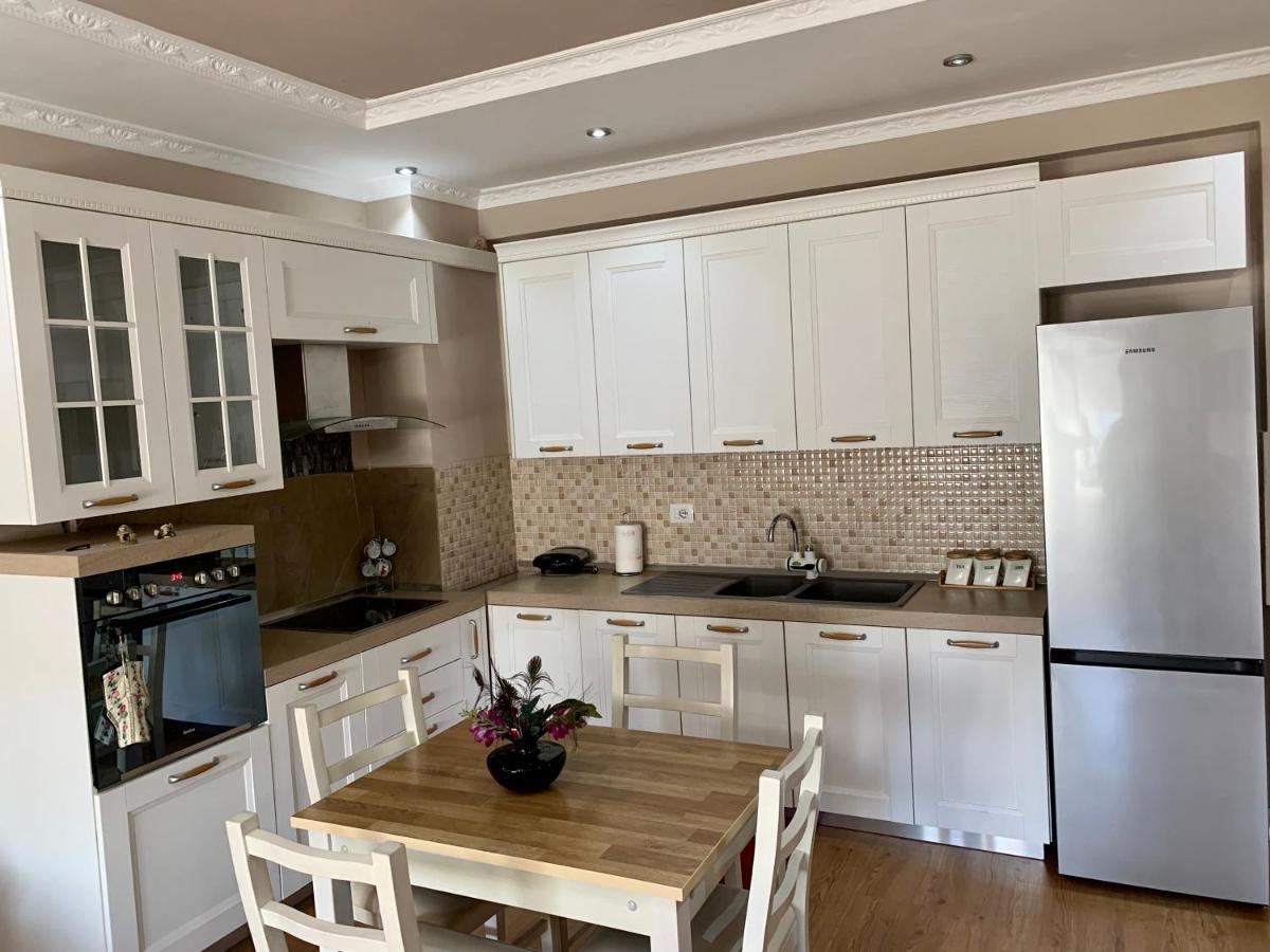 Apartament Zoo Tirana