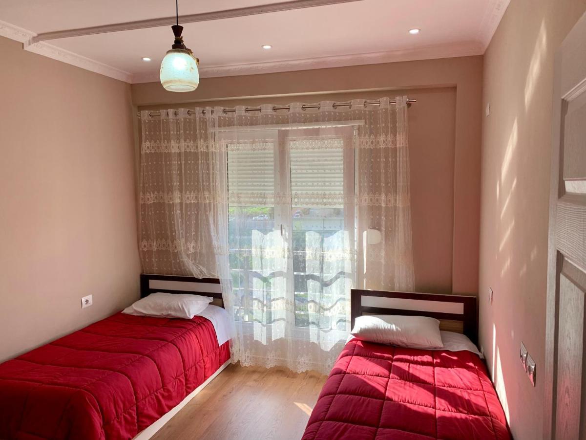 Zoo Apartament *